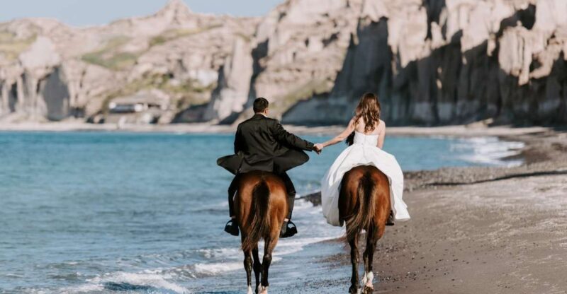 Santorini: Exclusive Private Horse Riding with picnic - Setting the Scene: What Is This Tour Really About?