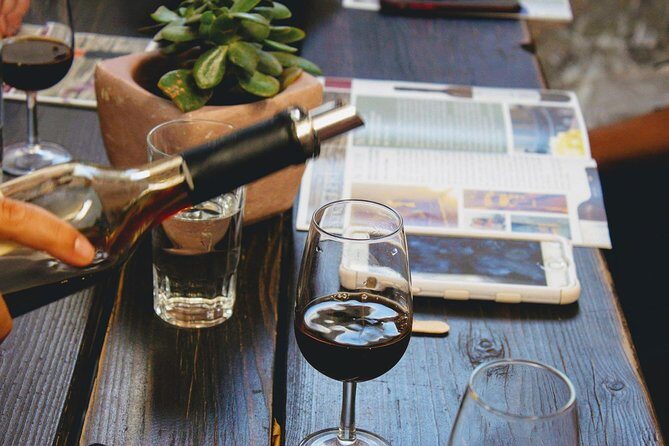 Santorini Family Farm Food & Wine Tour with Cooking Class - What Sets This Tour Apart?