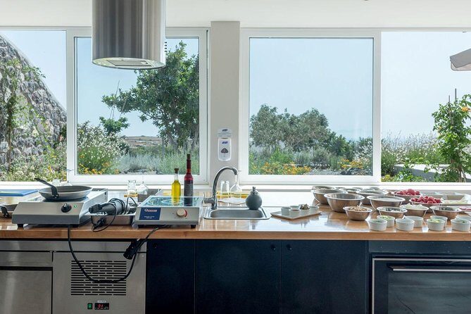 Santorini Farm-to-Table Cooking Class with a Local Chef, Christos - What Do the Reviews Say?