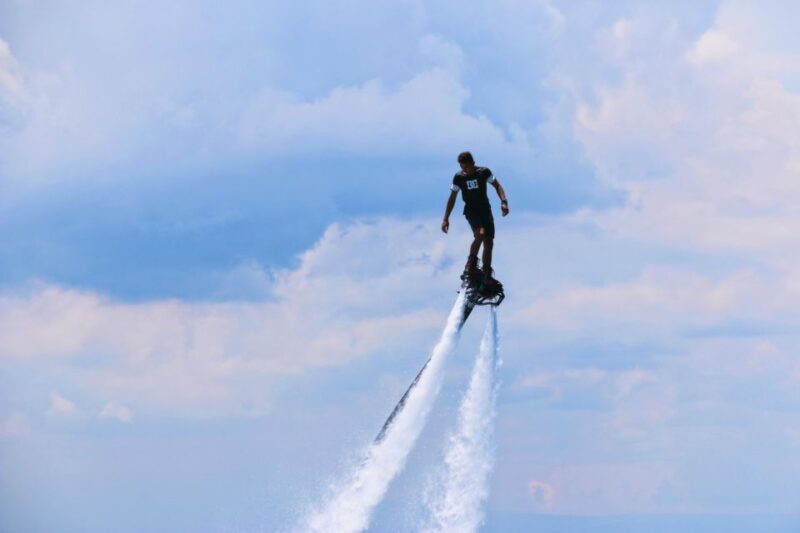 Santorini: Fly Board Pro Adventure in Perivolos Beach - What to Expect During Your Flyboard Session
