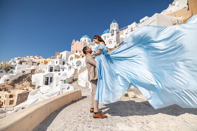 Santorini: Flying Dress Professional Photography *Dress Included* - The Experience in Practice: What Travelers Say
