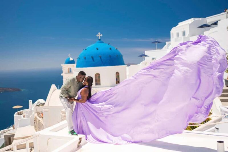 Santorini: Flying Dress with Photos & Video Reel - Key Points