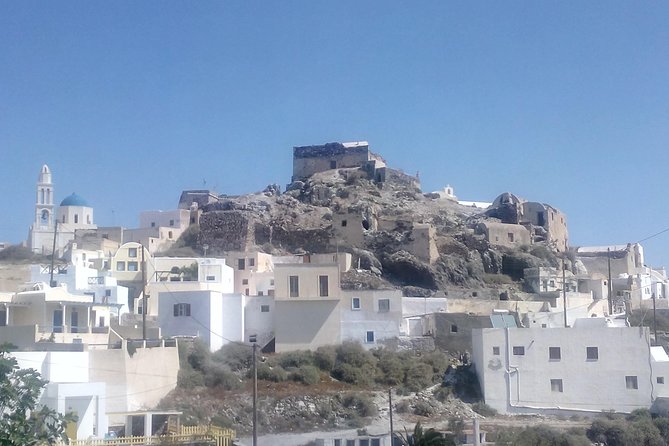 Santorini Highlights and Venetian Castles Small-Group Day Tour - Stop 4: Perissa black-sand beach time (swim, lunch, or just breathe)