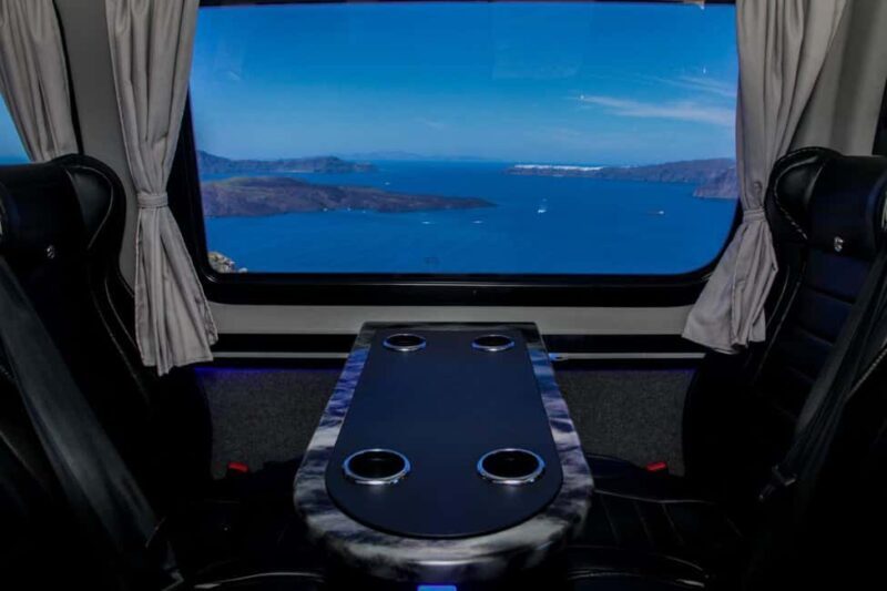 Santorini: Highlights Tour & Flying Dress Photoshoot - Key Points