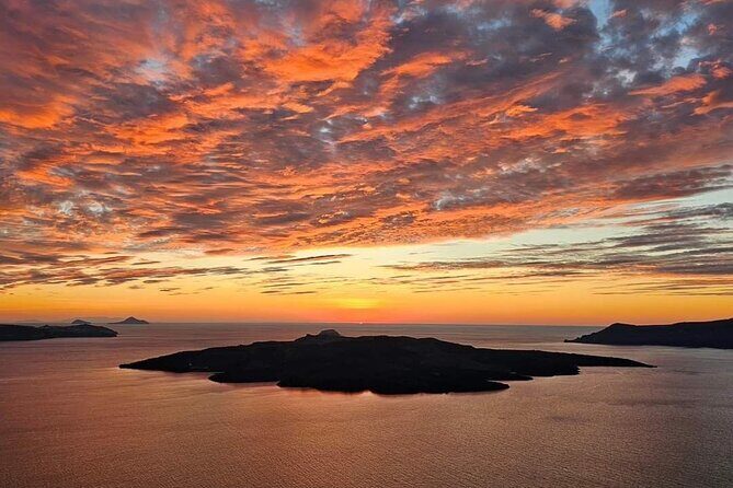 Santorini Honey Moon Romantic Private Sunset Wine Tour - Why You Might Love This Tour