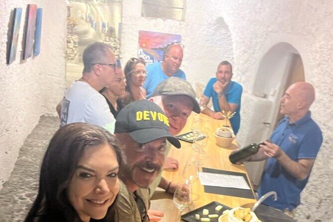 Santorini in a Day: Essential Highlights Tour - The Experience and Guides