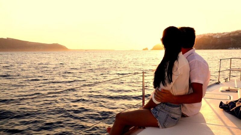 Santorini: Luxury Caldera Cruise with Full Greek Meal - What Travelers Love Most