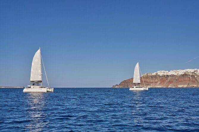 Santorini Oia: Caldera Luxury Day Cruise with BBQ & Drinks - Food and Drink on Board