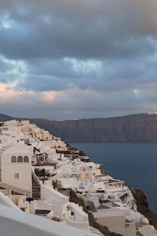 Santorini: Oia Cultural Highlights Sunset Walking Tour - The Experience: Pros and Cons