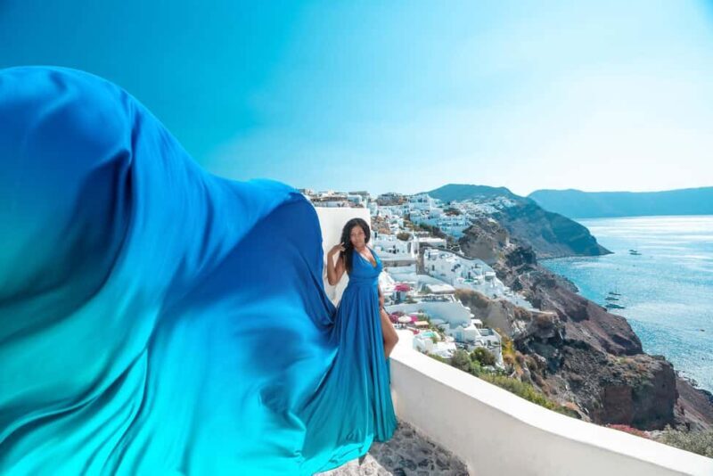 Santorini: Oia Flying Dress Photoshoot by SokoLOVE - An In-Depth Look at the Santorini Flying Dress Photoshoot