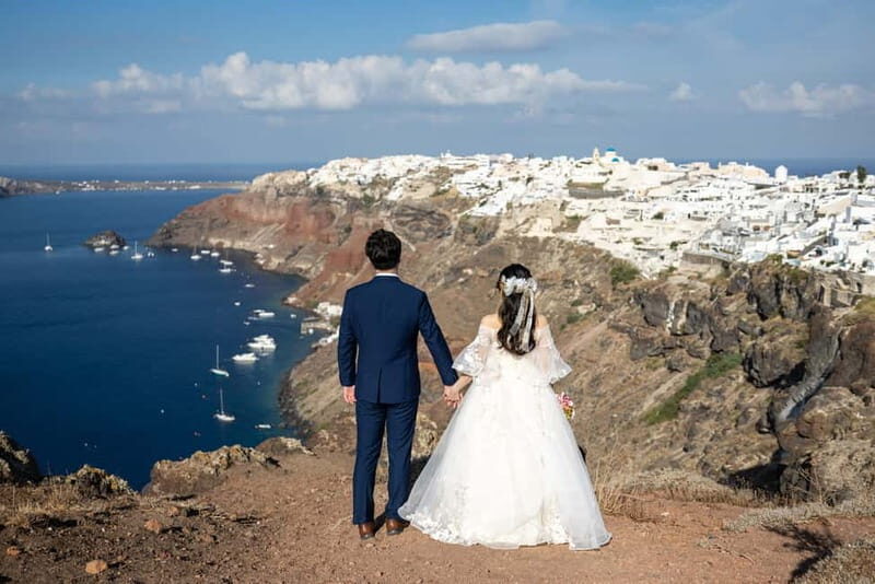 Santorini: Photo Tour With Professional Photographer - Limitations and Considerations