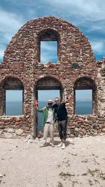 Santorini: Private 3-Hour Highlights Guided Tour with Pickup - Key Points