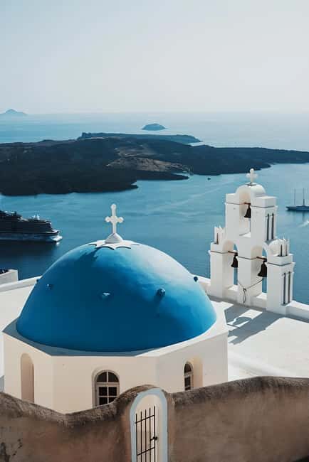 Santorini: Private 3-Hour Highlights Guided Tour with Pickup - The Value of a Private Guide