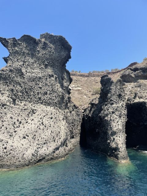 Santorini: Private All-In Catamaran Cruise, with Food|Drinks - Key Points