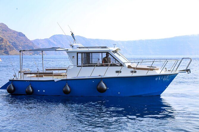 Santorini Private Cruise Sightseeing Tour with BBQ and Drinks - The Allure of a Private Santorini Boat Tour