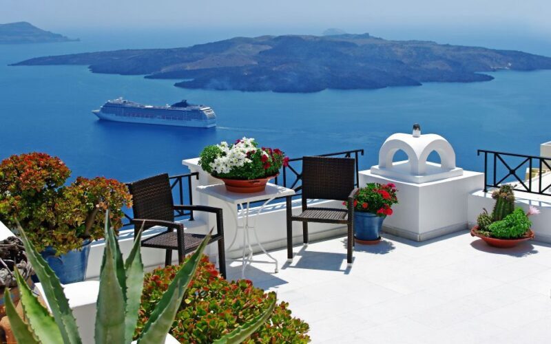 Santorini: Private Custom Island Guided Tour 3 - 5 hours - The Itinerary: What You Can Expect