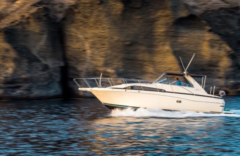 Santorini: Private Day Cruise with Barbeque and Drinks - FAQ