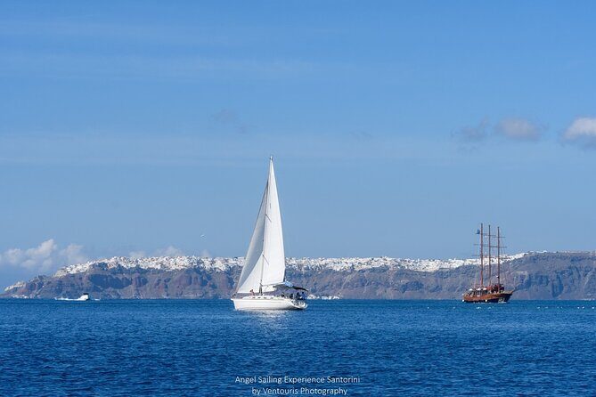 Santorini Private Daytime Sailing Tour with Meal, Drinks &Transfer included - What Makes This Tour Stand Out?
