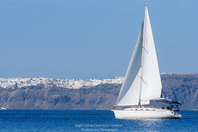 Santorini Private Daytime Sailing Tour with Meal, Drinks &Transfer included - FAQ