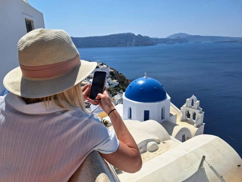 Santorini: Private Family Tour with Bilingual/Spanish Guide - Key Points