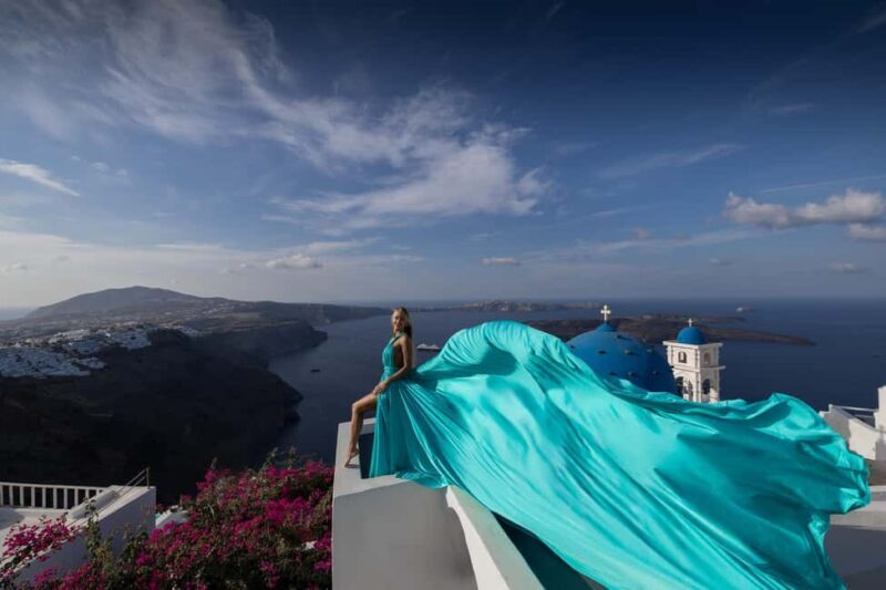 Santorini: Private Flying Dress Photoshoot at Blue Domes - The Details That Make a Difference
