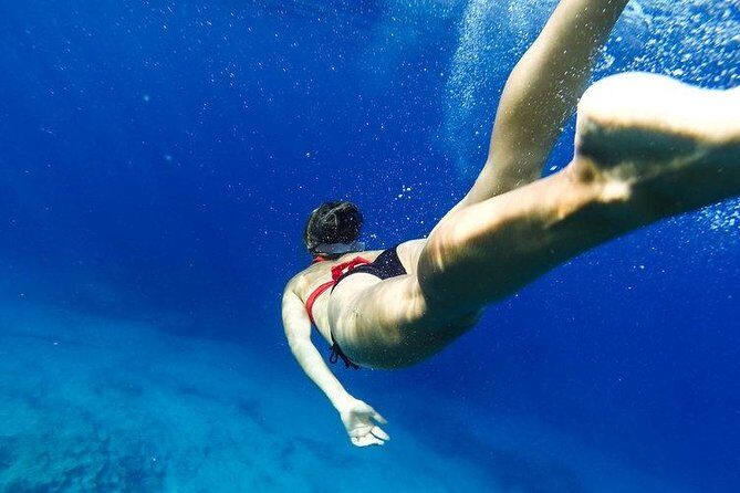 Santorini Private Motor Yacht Cruise - FAQs