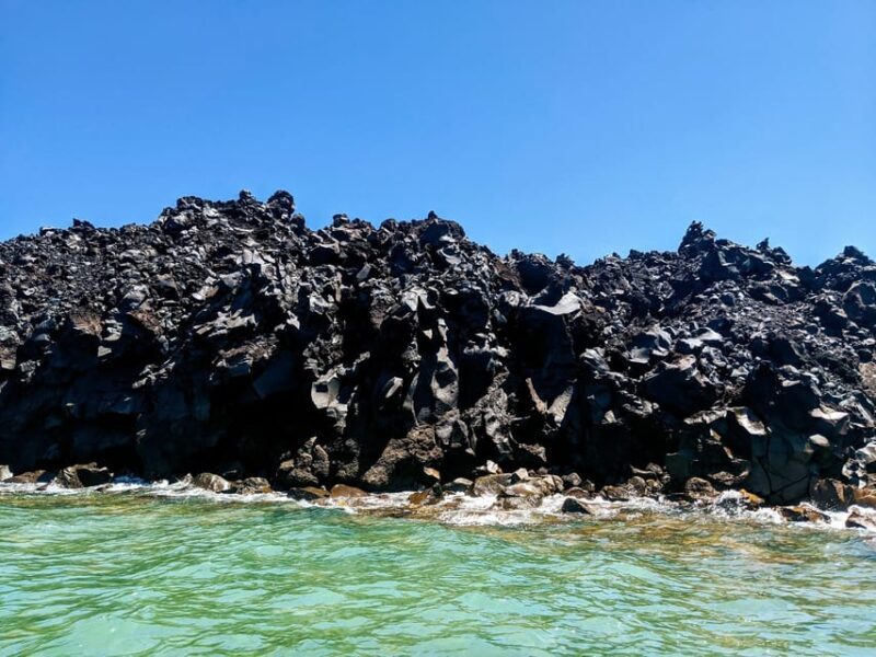 Santorini: Private Motor Yacht Cruise with Meal & Open Bar - FAQs