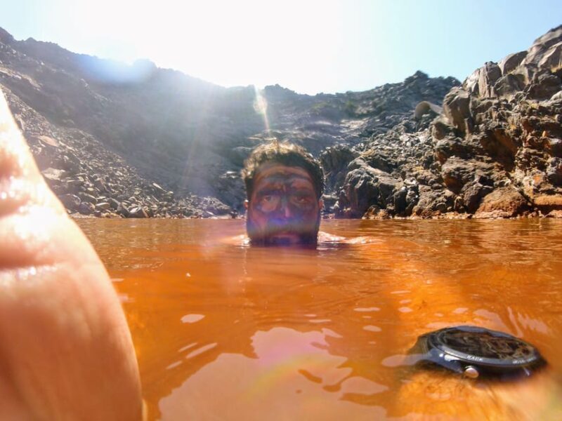 Santorini: Private Motorboat Cruise and Volcano Hike - FAQs