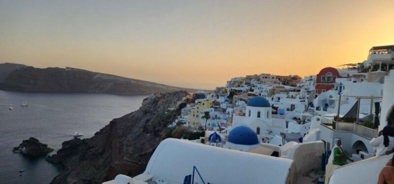 Santorini: Private Tour by Local Guide - Who Should Consider This Tour?