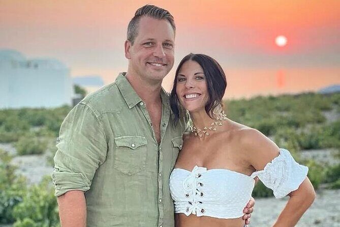 Santorini Private Wine Tour at Sunset with Tastings and Pictures - Who Should Consider This Tour?