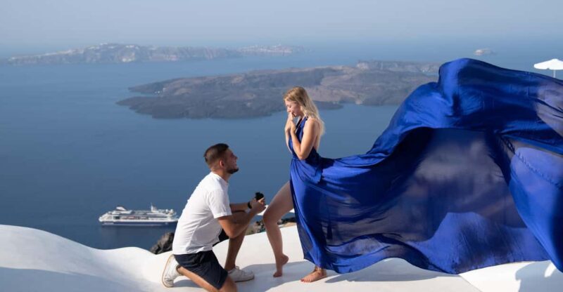 Santorini: Proposal Photoshoot l Private Entry to blue Dome - Who Is This Best For?