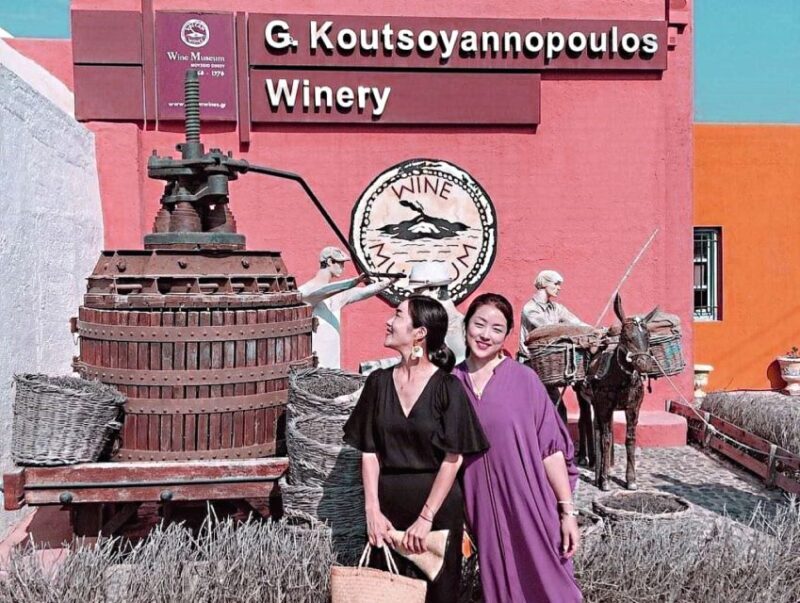 Santorini: Pyrgos, Winery & Oia - The Heart of the Tour: A Detailed Look