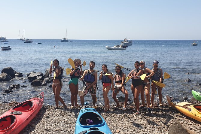 Santorini Sea Kayak - South Discovery, Small Group incl. Sea Caves and picnic - The Guides Make the Difference