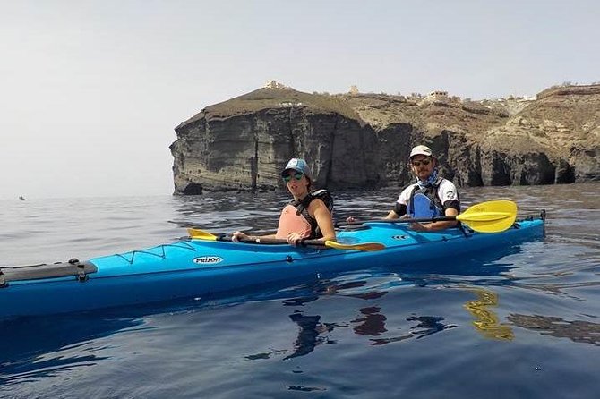 Santorini Sea Kayak - South Discovery, Small Group incl. Sea Caves and picnic - Important Practical Details