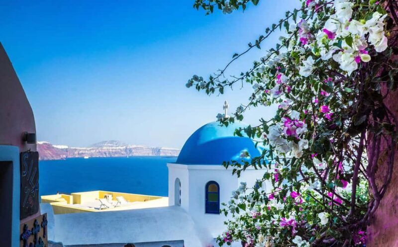 Santorini Selfie Tour  4 Hours of Iconic Views - Key Points