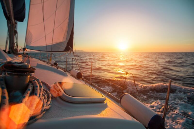 Santorini: Sunset Caldera Cruise with BBQ Meal and Drinks - Key Points