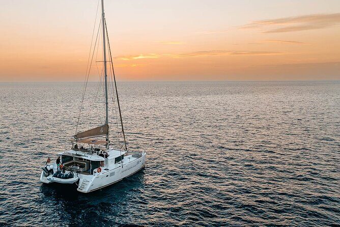 Santorini Sunset Sailing Cruise: Dinner, BBQ, Open Bar, Transfers - FAQs