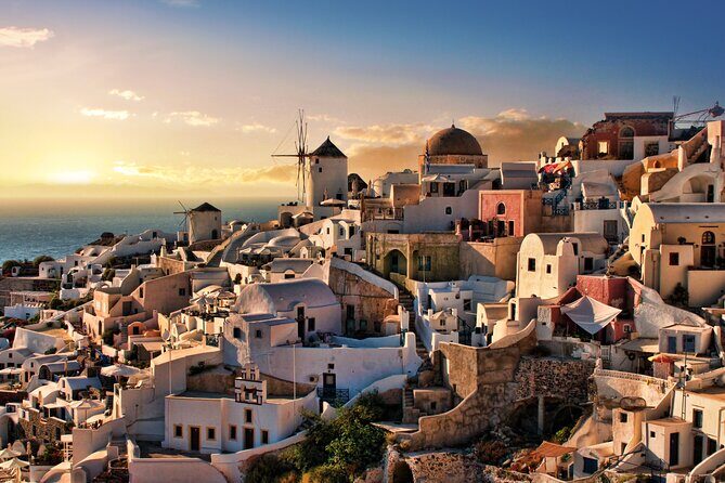 Santorini Sunset Walking Tour inc. tastings and 5 drinks - Who Will Love This Tour?