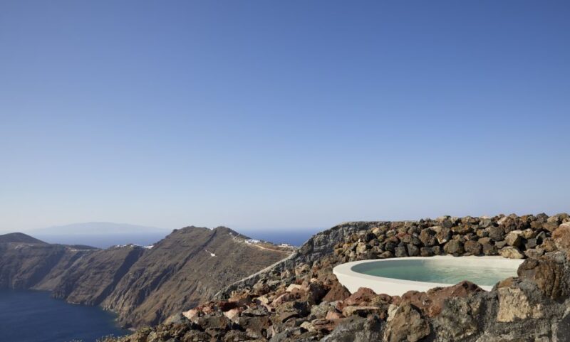 Santorini: Volcanic Hot-Tub Experience with Caldera Views - What’s Included and What to Expect
