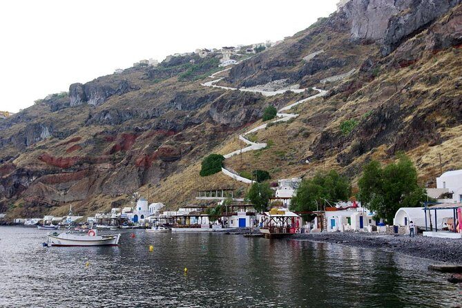 Santorini Volcanic Islands Cruise: Volcano,Hot Springs,Thirassia and Oia Sunset - Practical Tips for Making the Most of This Tour