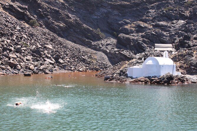 Santorini - Volcano and Hot springs - What We Like About This Tour