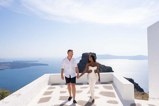 Santorini Walking Photoshoot Experience in OIA - What Travelers Are Saying
