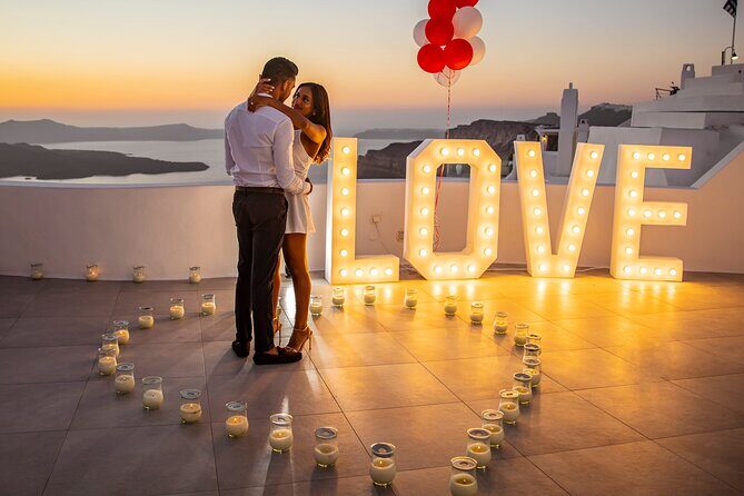 Santorini wedding propose - The Romantic Stop: Saint Nicholas Chapel