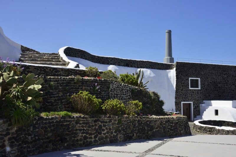 Santorini: Wine Tasting Tour to 3 Wineries with Transfer - FAQ