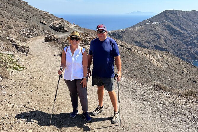 Santorini's Famous Fira to Oia Hike: A Private tour Adventure - Authentic Experiences and Genuine Reviews
