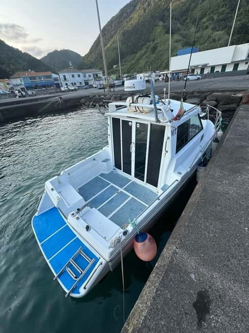 São Miguel: Boat Trip with SUP, Snorkelling & Barbecue - How Good Is the Value?