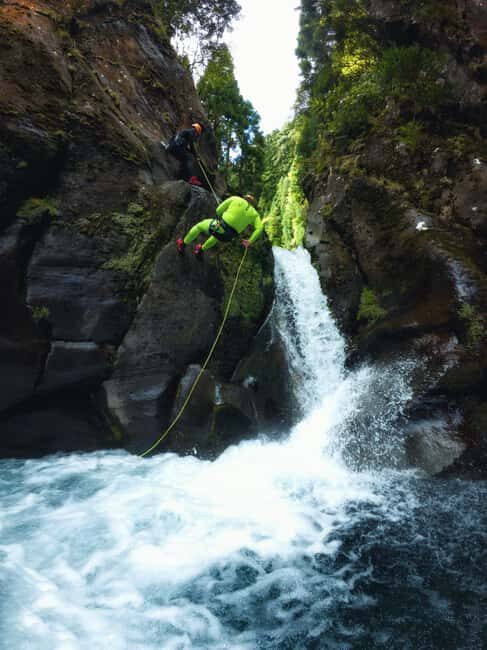 São Miguel: Level 3 Canyoning in Lombadas with Local Guides - What to Expect on the Tour