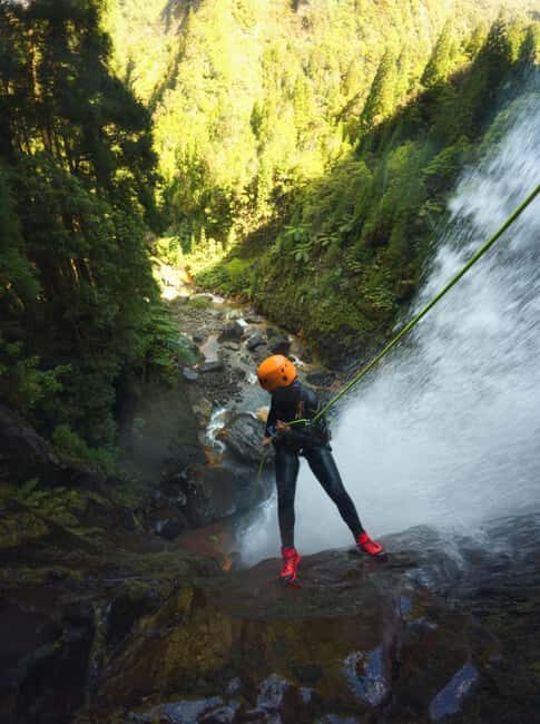 São Miguel: Level 3 Canyoning in Lombadas with Local Guides - The Guides and Their Role