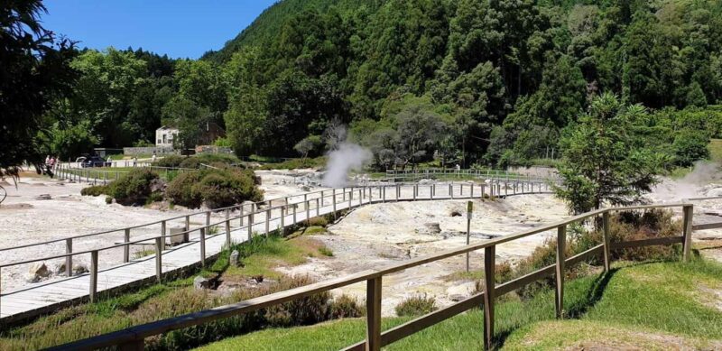 São Miguel Private Jeep 4×4  Furnas & East - What to Expect from This São Miguel Adventure