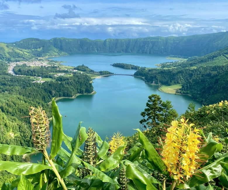São Miguel: Sete Cidades & Pineapple Plantation Tour - Who Is This Tour Best For?